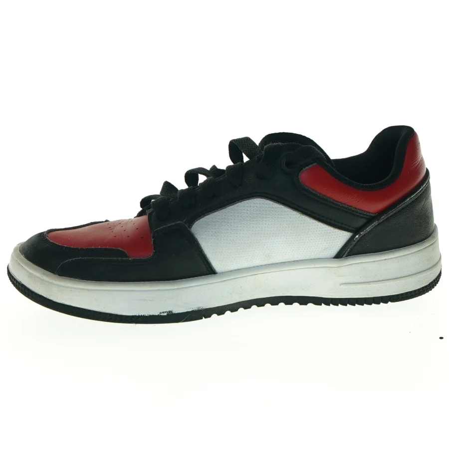 Champion sneakers i sort, hvid og rød (str. 42)