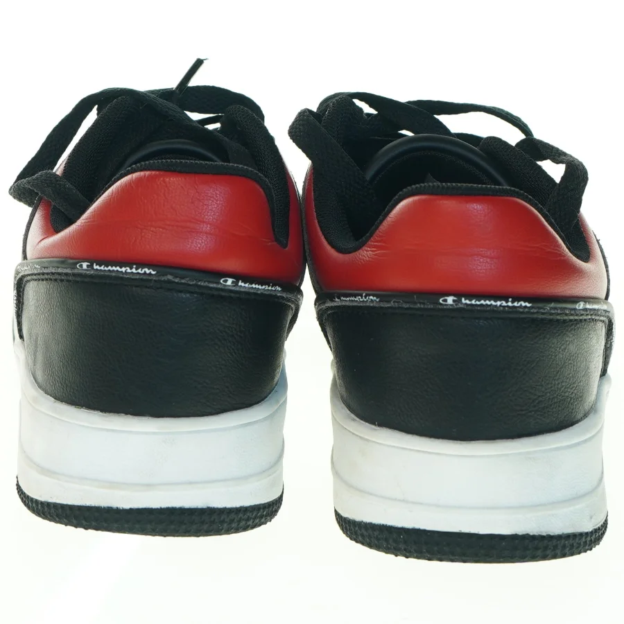 Champion sneakers i sort, hvid og rød (str. 42)