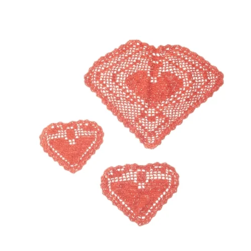 Hæklede bomulds hjerteformede dækkeservietter (str. 15 cm og 18 cm og 32 cm)