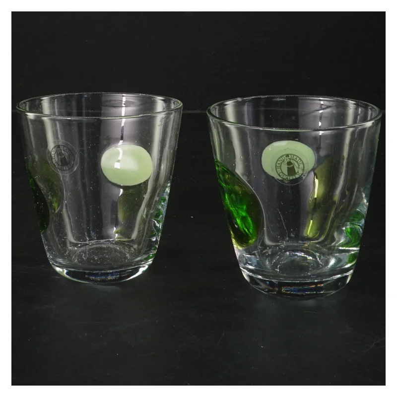 Vinduesglas med grønne detaljer (str. 2 stk Ø 9 cm længde 9,5 cm)