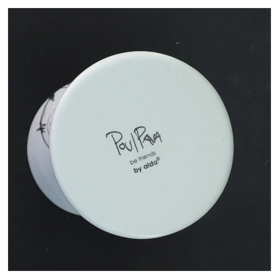 Vase med tegneserieillustration fra Aida (str. Ø 8 cm længde 16,5 cm)