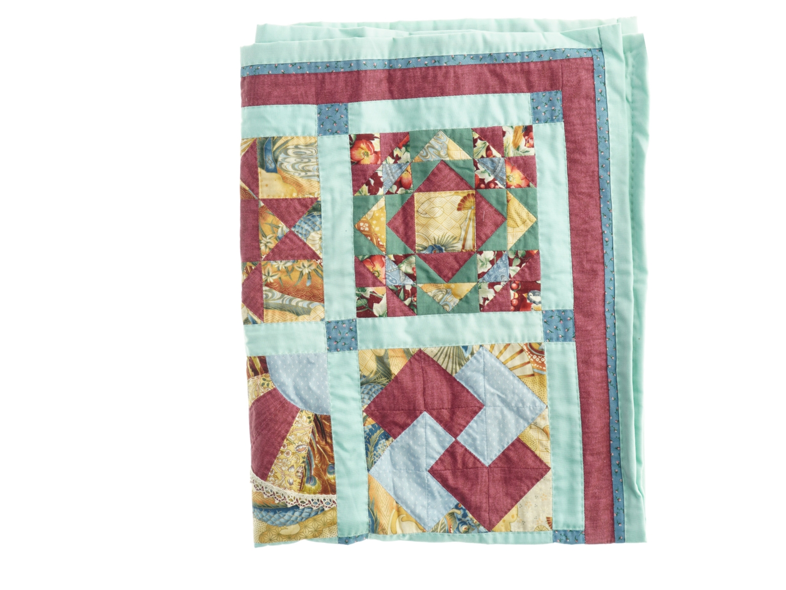 Håndlavet quiltet tæppe (str. 77 x 98 cm)