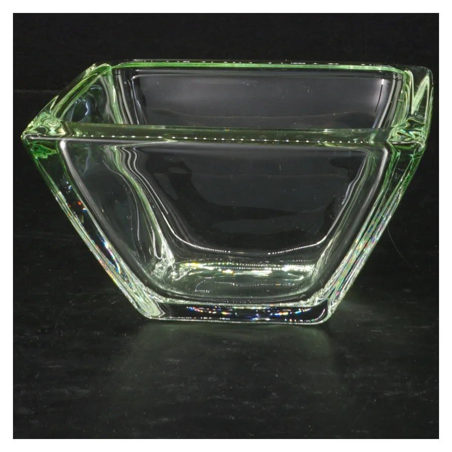 Glas skål (str. 12x12 cm)