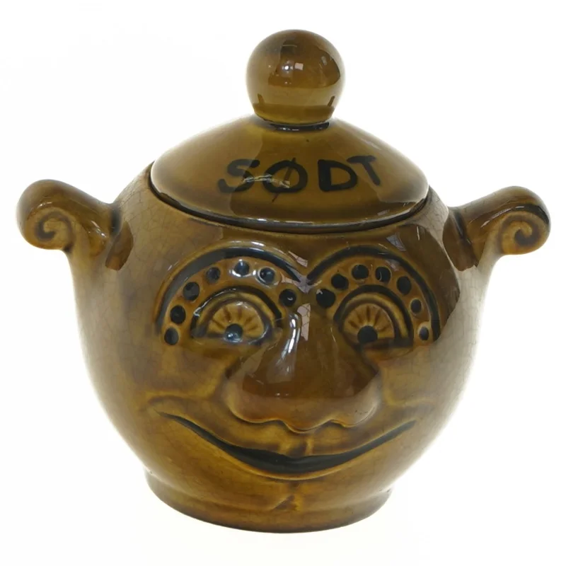 Brun keramikkrukke med låg (str. 11x11 cm)