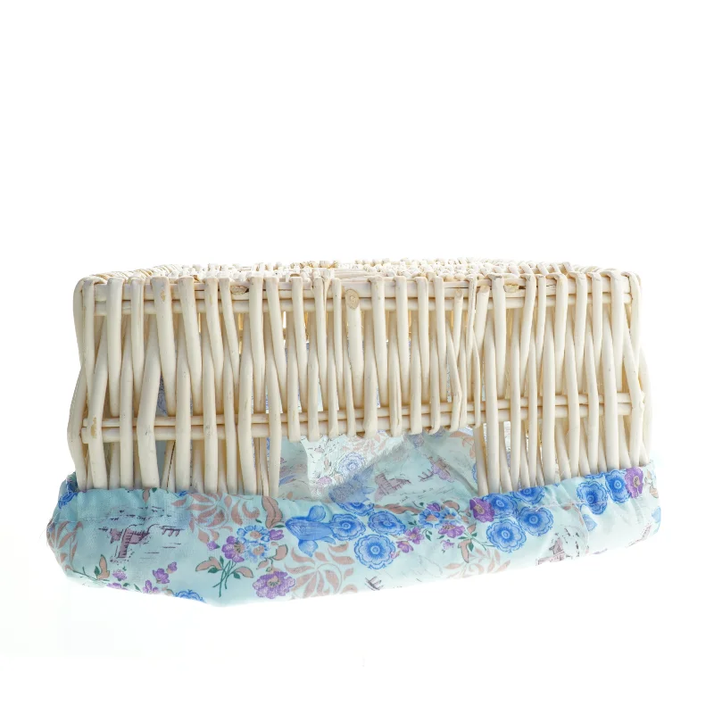 Flettet kurv med blomsterprint betræk