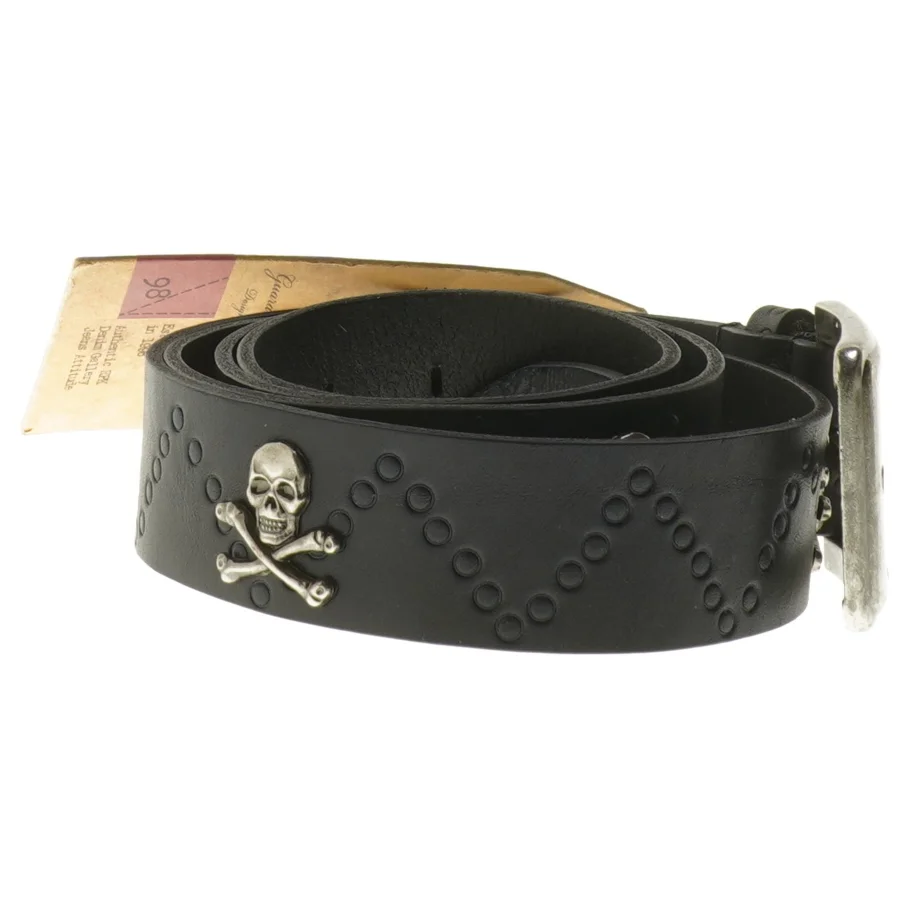 Sort læderbælte med kors og kranie logo fra Replika (str. 115 cm)