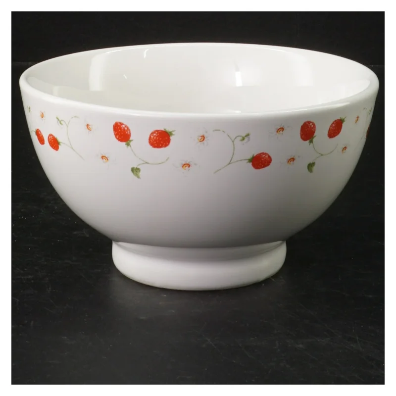Hvid porcelænsskål med jordbærmotiv (str. 14,5 cm)