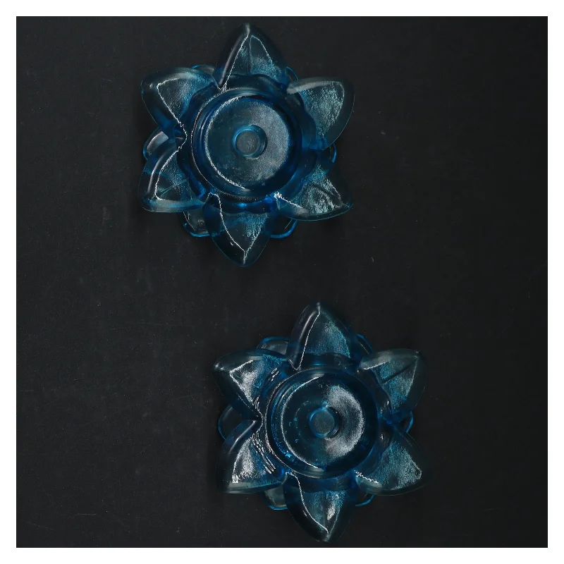 Blå glas lysestager