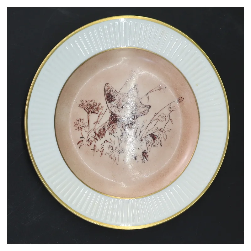 Dekorativ tallerken med ræv fra Royal Copenhagen (str. Ø 17,5 cm)