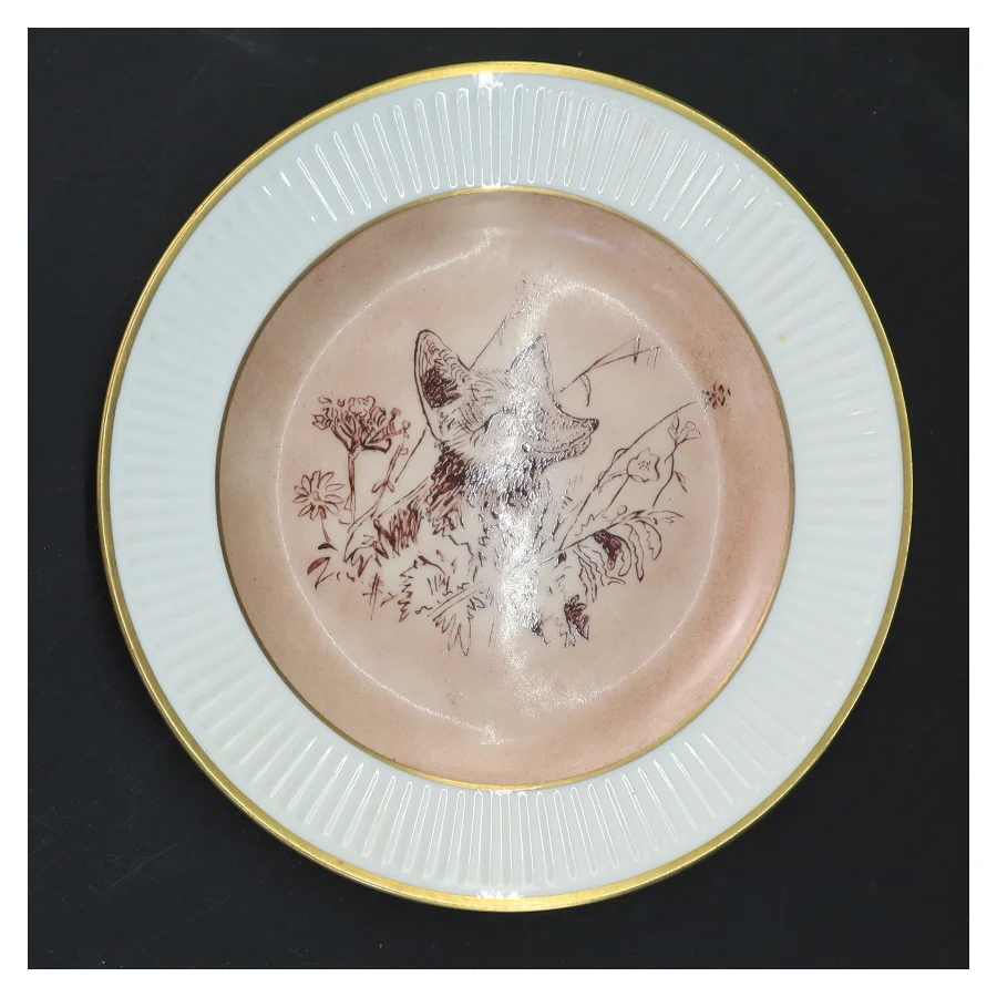 Dekorativ tallerken med ræv fra Royal Copenhagen (str. Ø 17,5 cm)