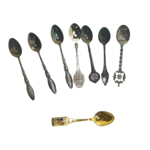 Vintage sølvskeer med emblemer - sæt af 8 (str. 12 cm)