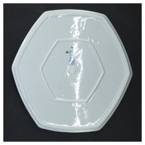 Porcelænsfad med bladmotiv fra Royal Copenhagen (str. Ø 20 cm)