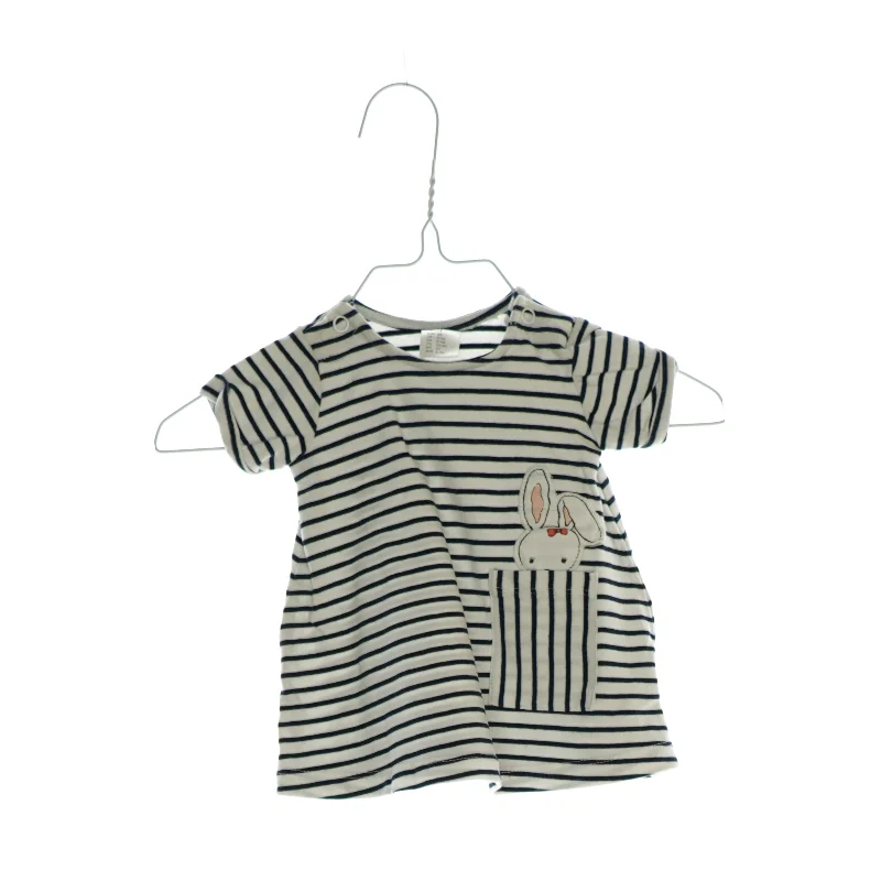 Kjole fra H&M (str. 50)