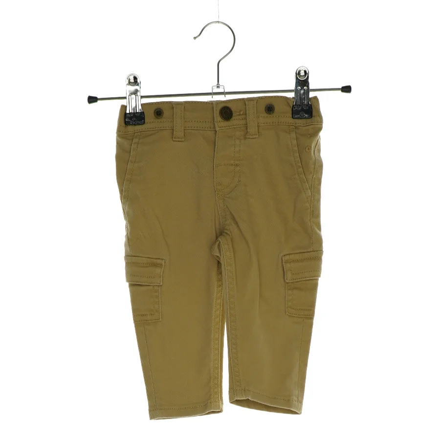 Bukser fra H&M (str. 68)