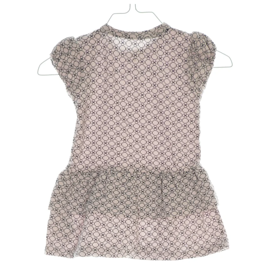 Kjole fra Name it (str. 68)