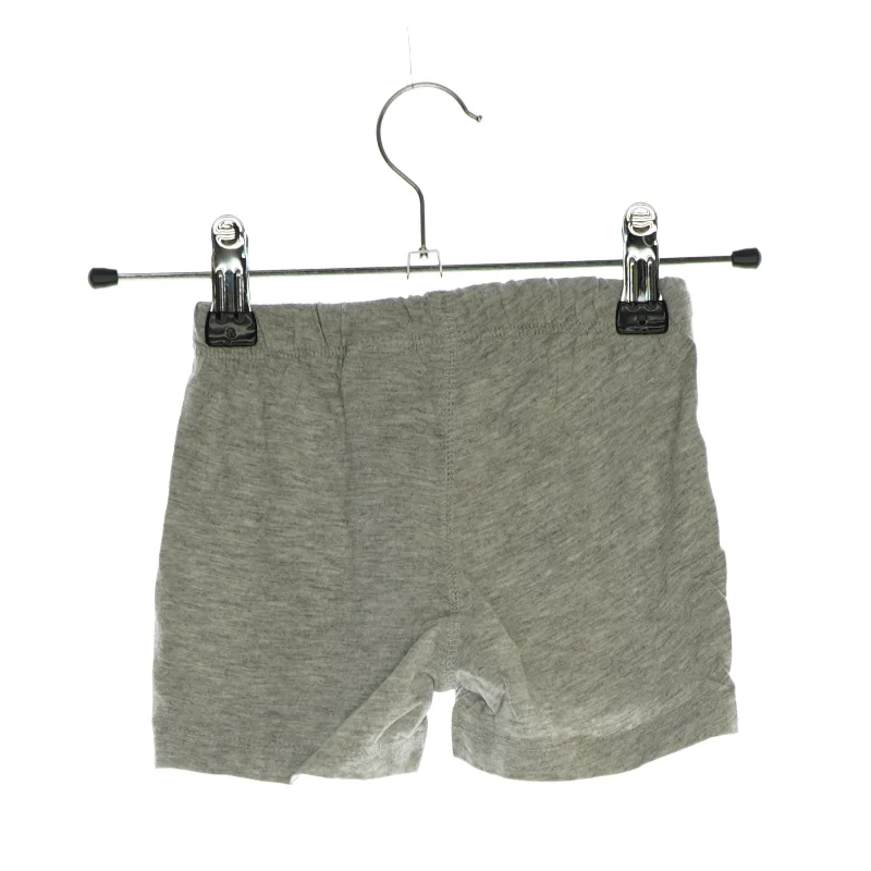 Shorts med bindebånd fra H&M (str. 74)