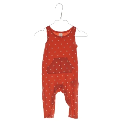 Buksedragt fra H&M (str. 68)