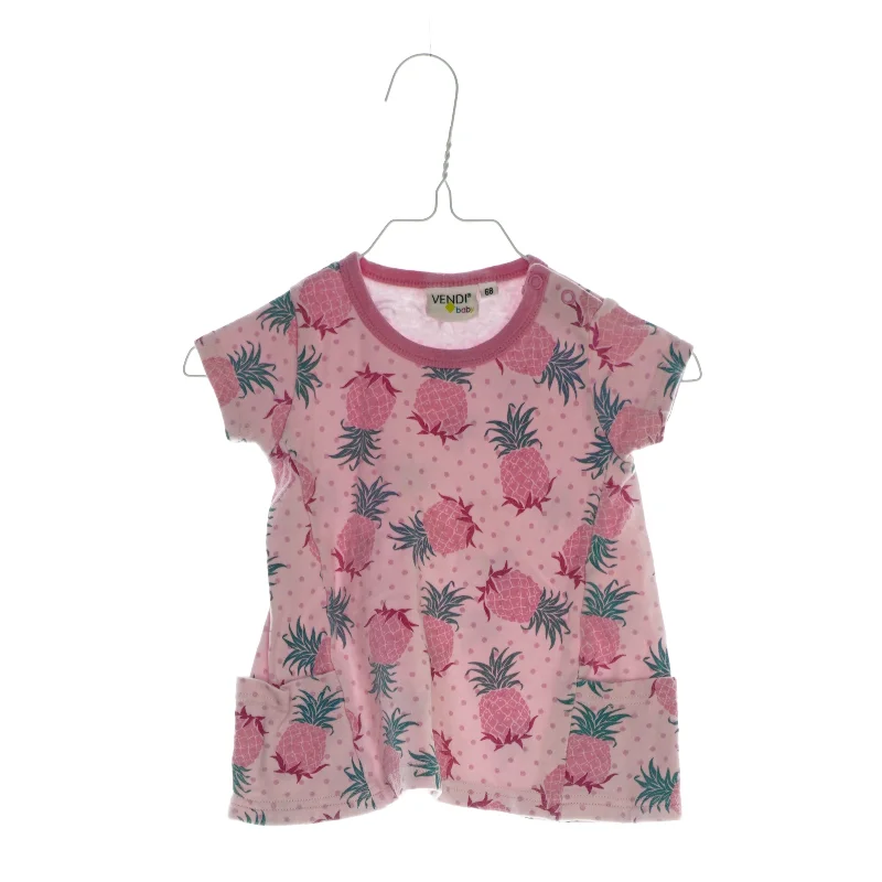 Kjole fra Vendi (str. 68)