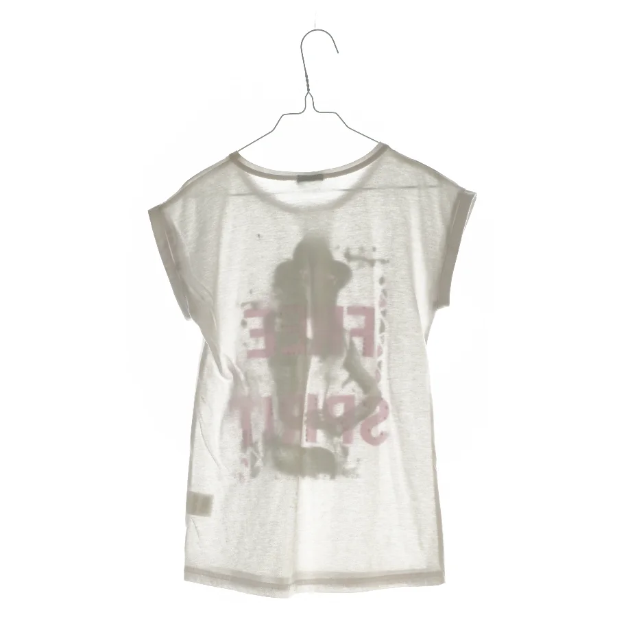 T shirt fra MM (str. 134/140)