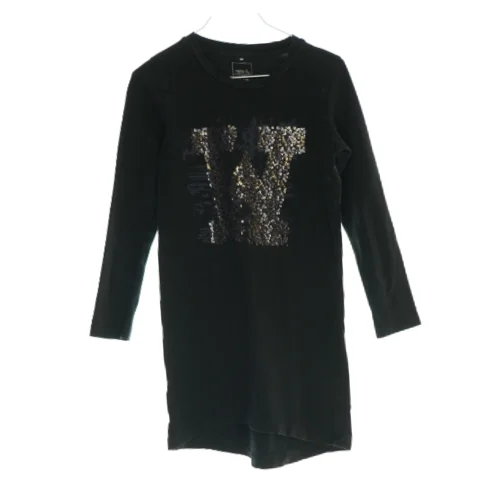 Kjole fra Name it (str. 122/128)