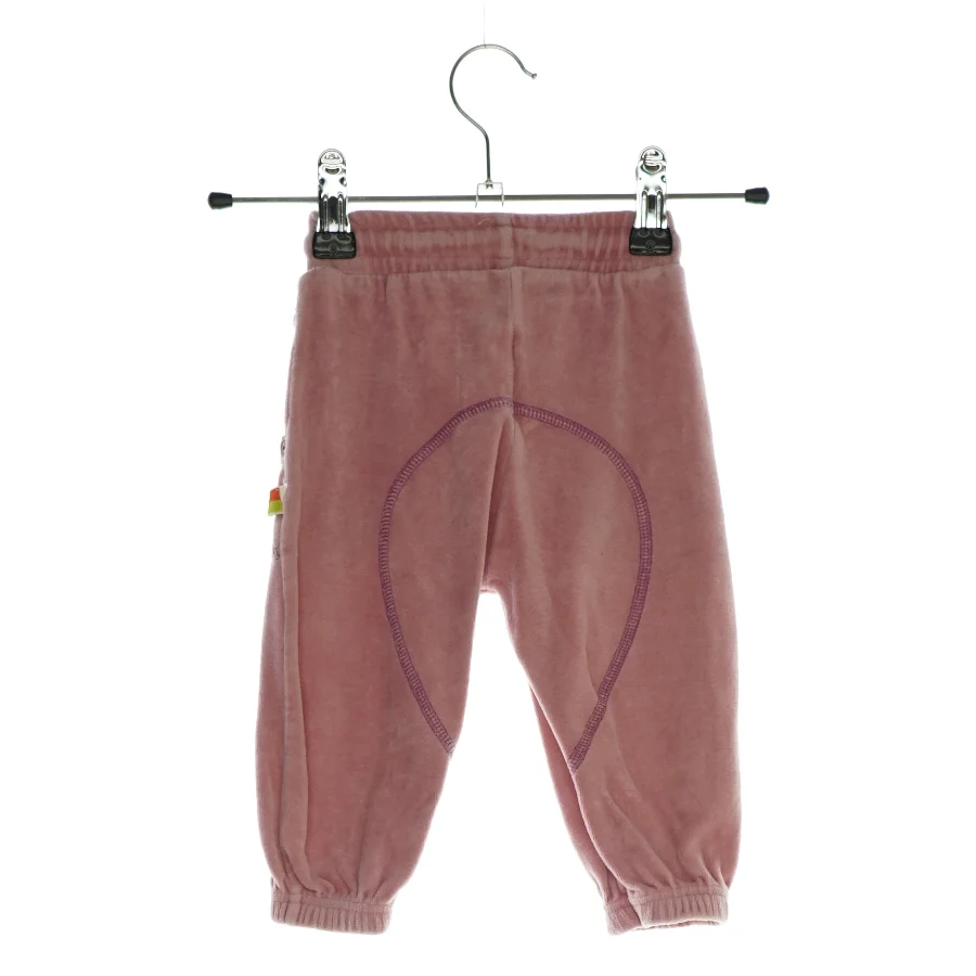 Bukser i velour fra Katvig (str. 68)