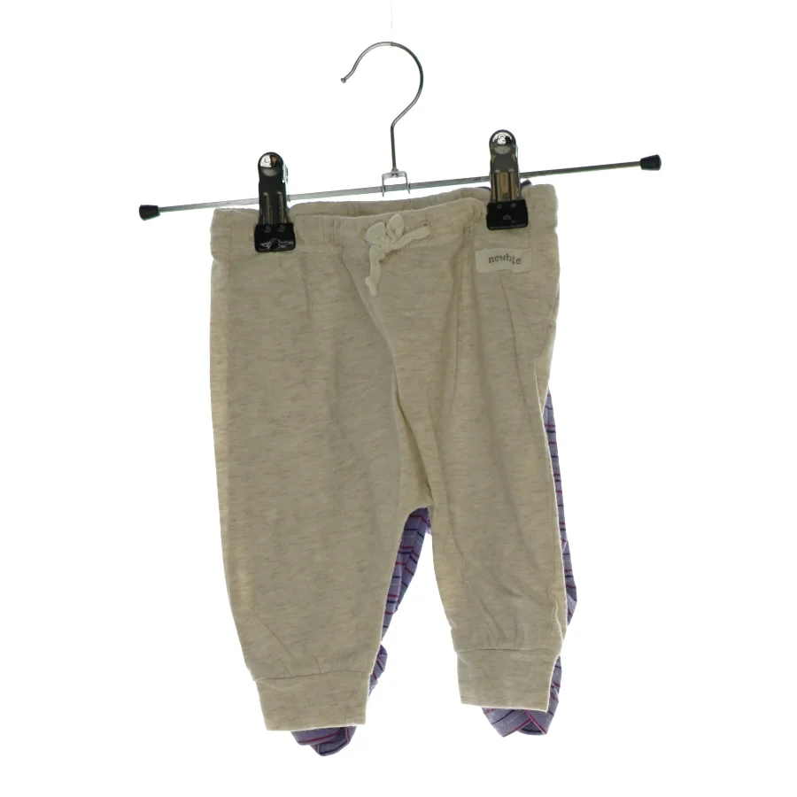 2 par bukser fra Newbie og Disney