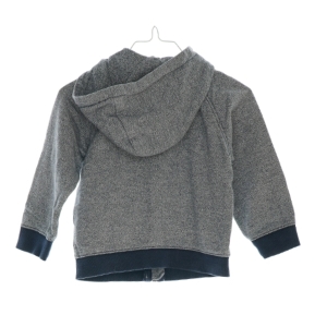 Hættetrøje med lynlås fra H&M (str. 92)