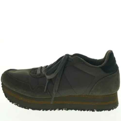 Sneakers af ruskind fra Woden (str. 38)