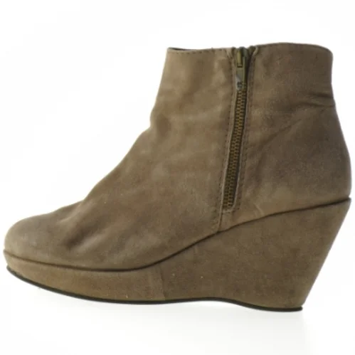 Gardenia brune støvletter med kilehæl (str. 40 )