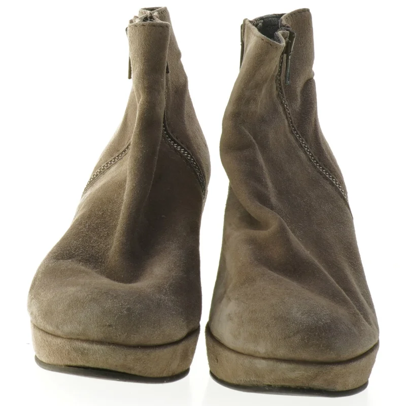 Gardenia brune støvletter med kilehæl (str. 40 )