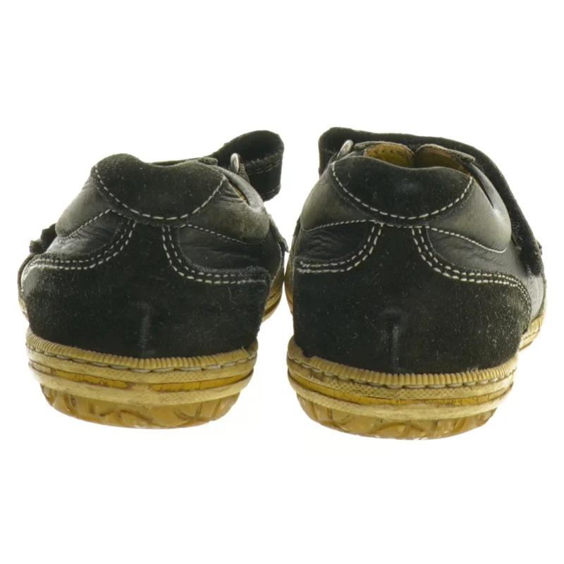 Børnesko med velcro fra Bisgaard (str. 28 )