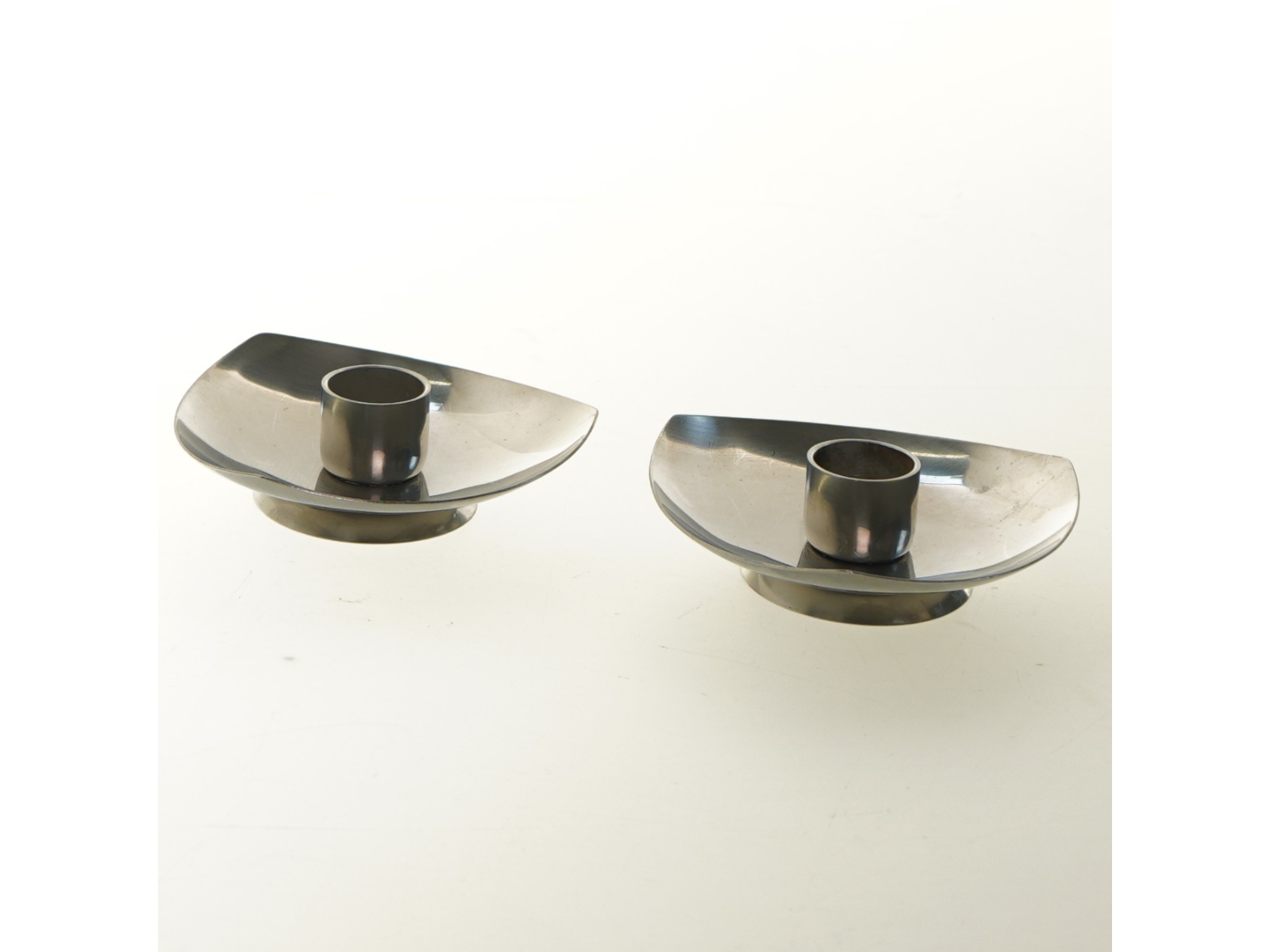 Rustfri stål lysestager fra Stelton (str. Ø 9,5 cm)