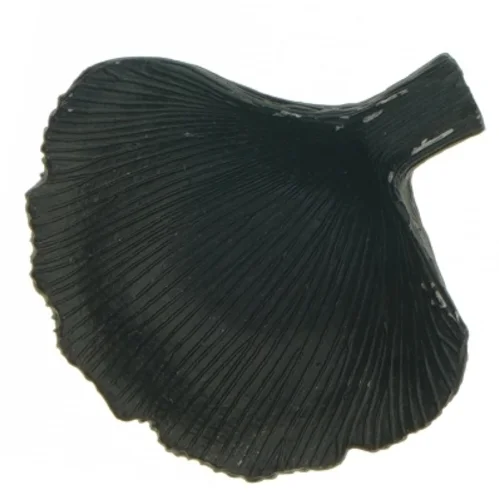 Sort muslingeskal dekoration fra Form living (str. 12 x 11 cm)