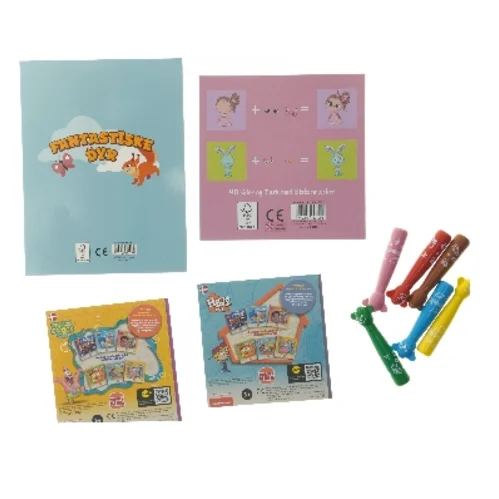 Malebøger og klistermærker sæt med farvepenne