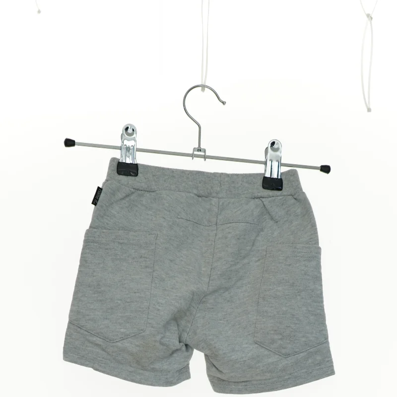 Shorts fra Name It (str. 80 cm)