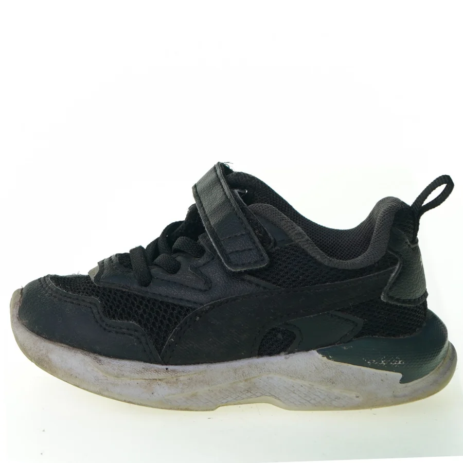 Sko fra Puma (str. 23)