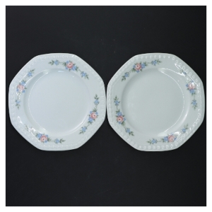 Tallerkener med blomstermotiv (str. Ø 16 cm)