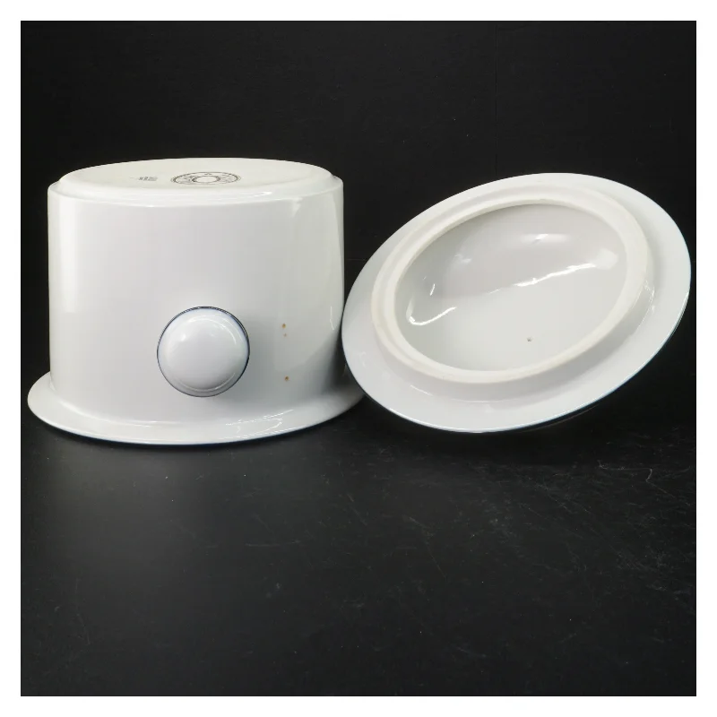 Terrin med låg fra Dansk bistro (str. 18 cm)