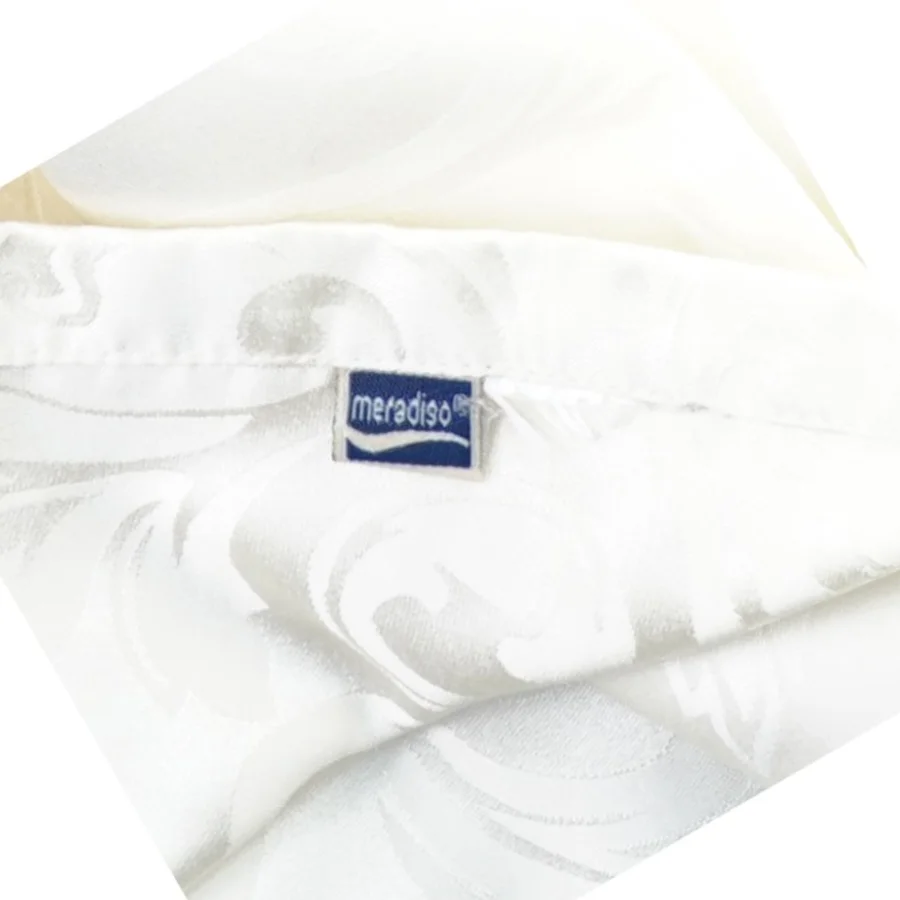 Tekstil fra Meradiso (str. 145 x 44 cm 125 x 160 cm)