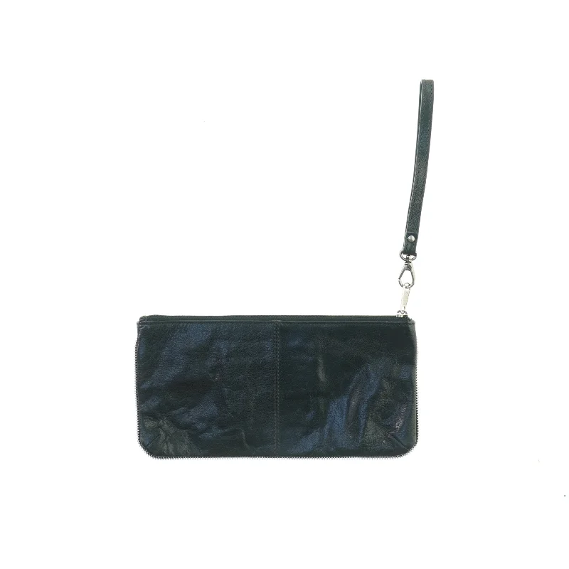 Clutch med strop fra Adax (str. 28 x 15 cm)