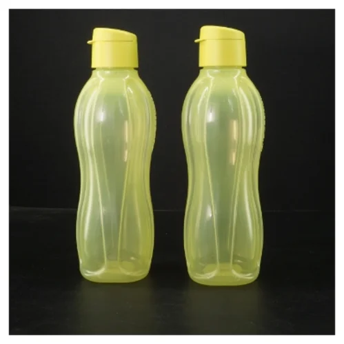 Plastikflasker op med skruelåg fra Tupperware (str. 2 stk 25,5 cm)