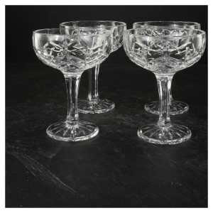 Champagneskåle (str. 10,5. h 14. cm)