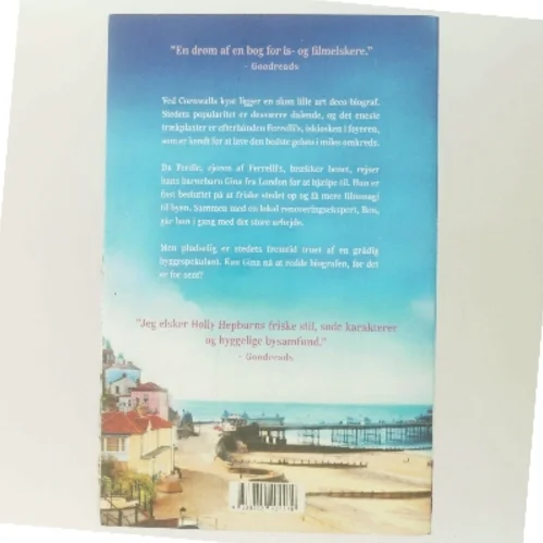 Biografen ved havet af Holly Hepburn (Bog)
