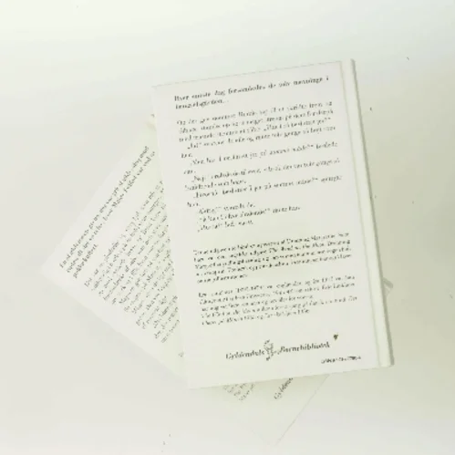 Det blæser på Månen 1 af Eric Linklater (Bog)