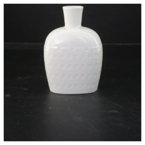 Bing og Grøndal Hvid vase med mønster fra B&G (str. 15x10 cm)