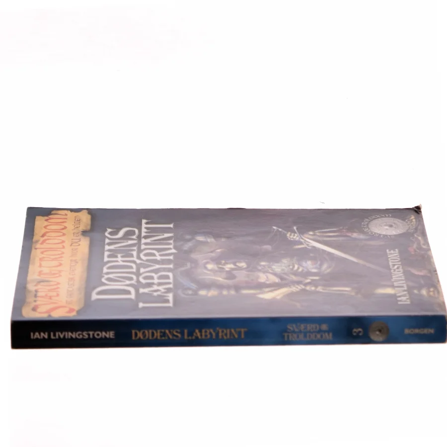 Dødens labyrint af Ian Livingstone (Bog)