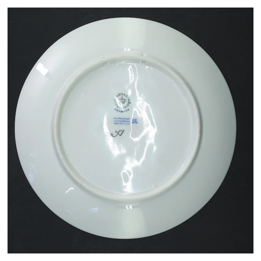 Dekorativ tallerken med Captain Cook motiv fra Royal Copenhagen (str. 18,5 cm)