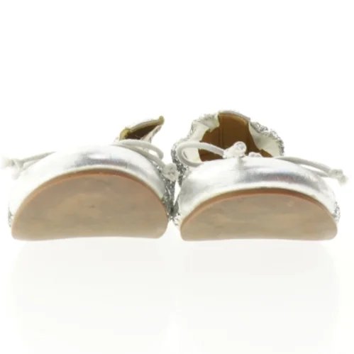 Glitrende ballerinasko fra Sofie Schnoor (str. 36)