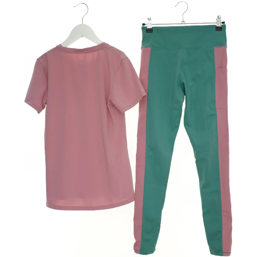 Gymnastiktøj - Sæt børnetøj fra H&M (str. 152 cm)