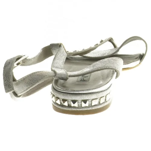 Sandaler med stjernestuds fra Paul Green (str. sål: 26,5 cm)